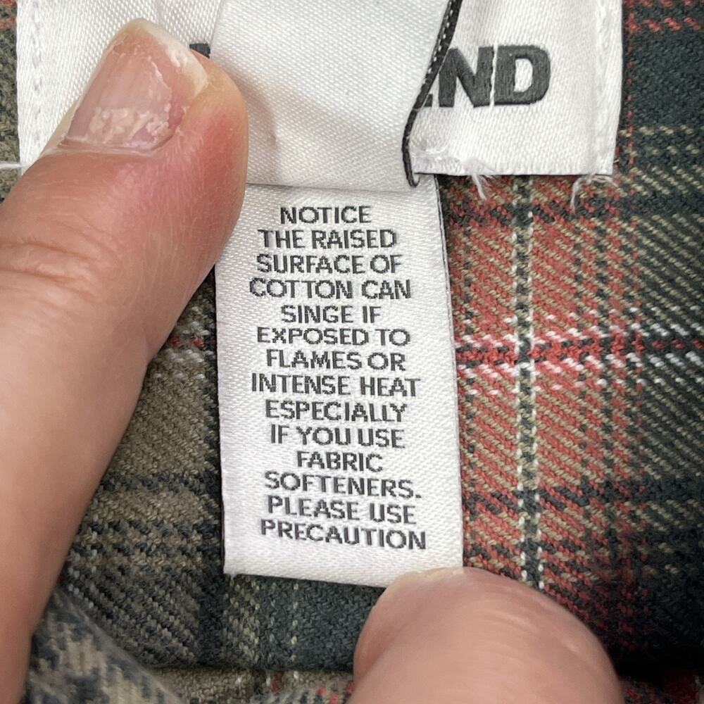 Lands End Mens Plaid Flannel Shirt Traditional Fit Size Medium Green Outdoor - Picture 9 of 12
